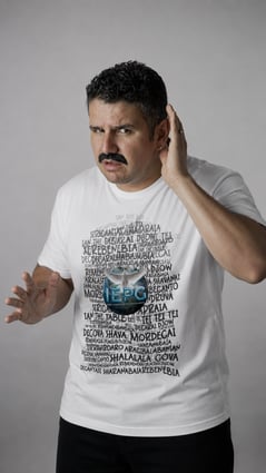 Nome do produto  Línguas Estranhas - T-Shirt Prime