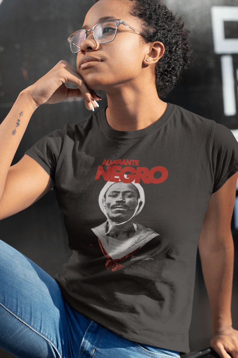 Nome do produto: Camiseta Almirante Negro Preta