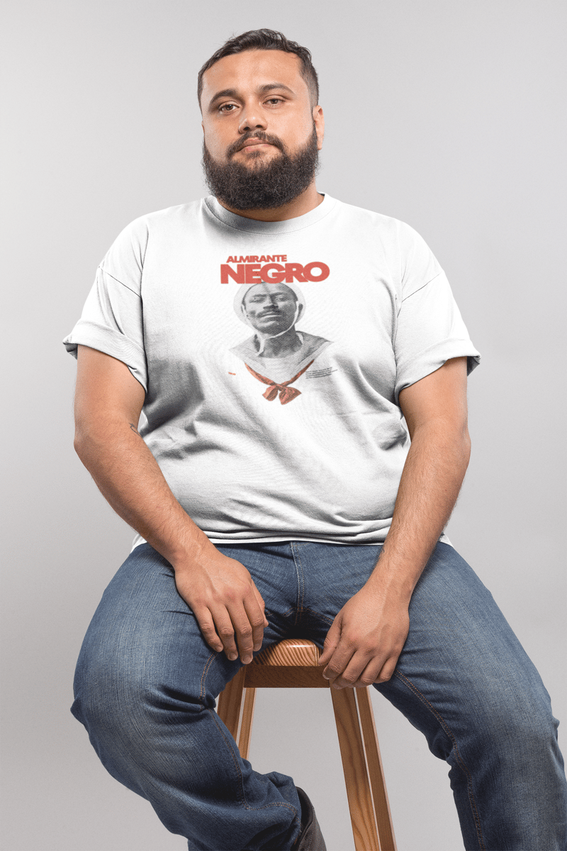 Nome do produto: Camiseta Plus Size Almirante Negro Branca