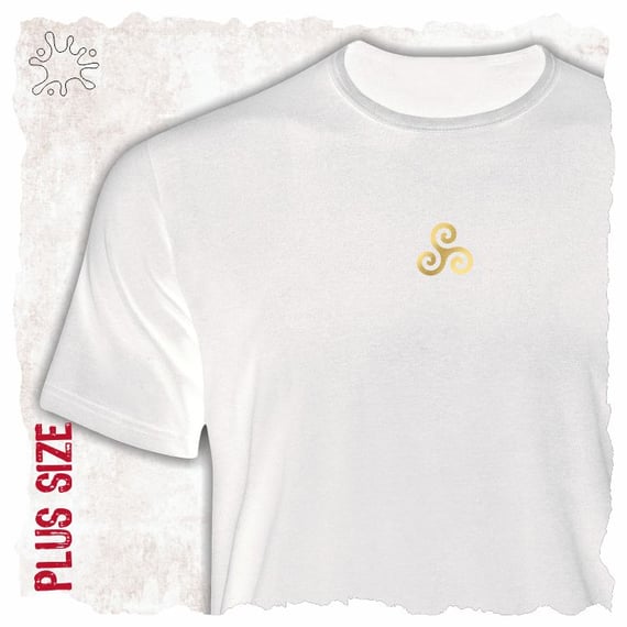 Camiseta Plus Triskele dourada