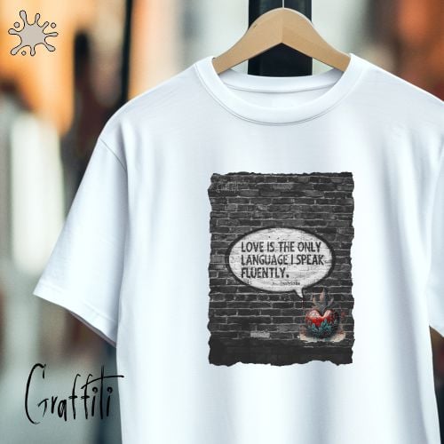 Camiseta Graffiti Love is the only language