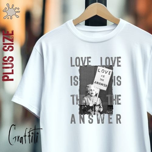 Camiseta Plus Graffiti Love is the answer