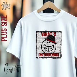 Camiseta Plus Graffiti Whats on your mind