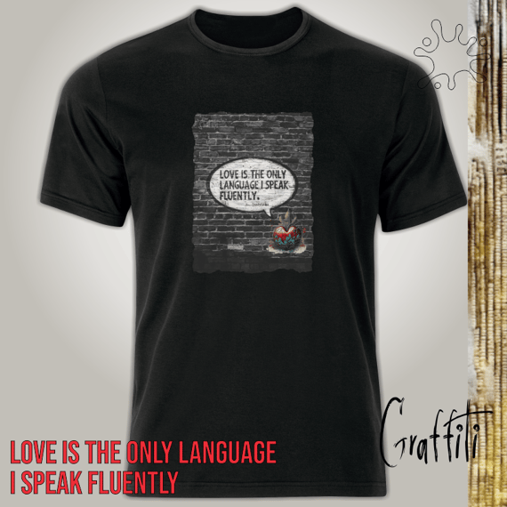Camiseta Graffiti Love is the only language