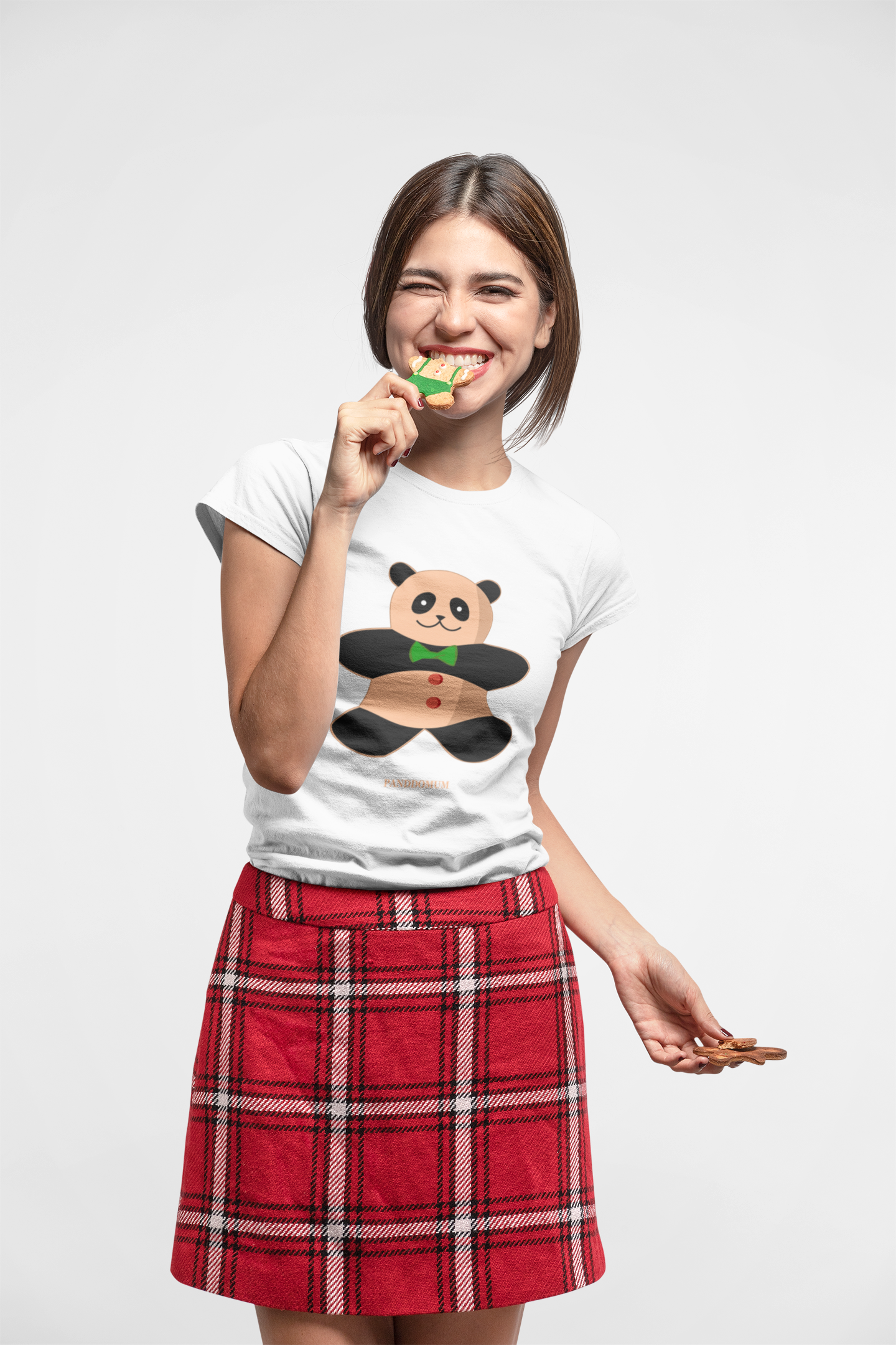 Camiseta Feminina Panda Biscoito