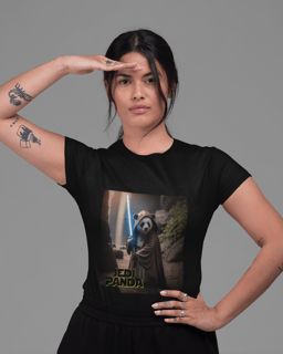 Camiseta Feminina Jedi Panda