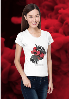 Camiseta Feminina Deadpool Panda