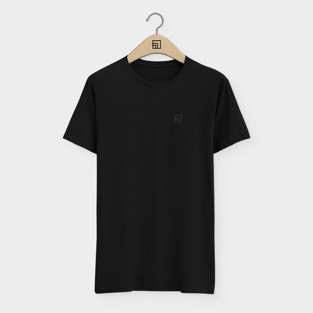 Nome do produto: Camiseta Básica Premium Logo Foremost Tom Sobre Tom