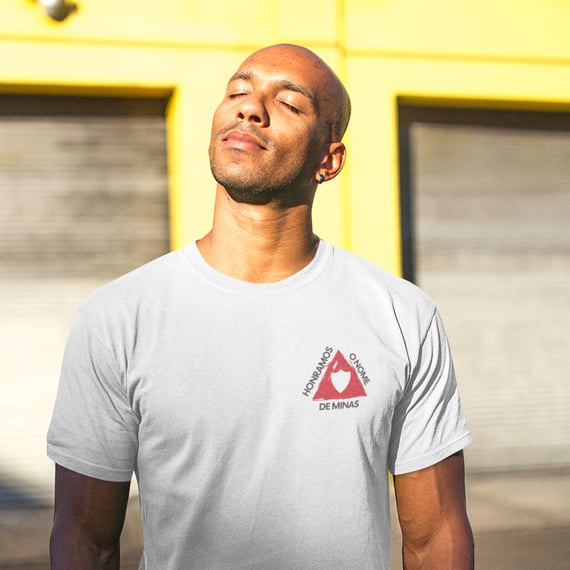 T-Shirt Honramos o Nome de Minas (Versão Bolso)