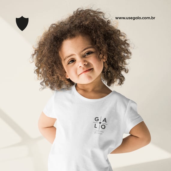 T-Shirt Infantil Galo Sinônimo de Raça (Versão Bolso)