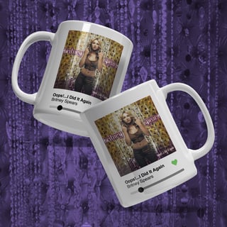 Caneca Ouvindo 
