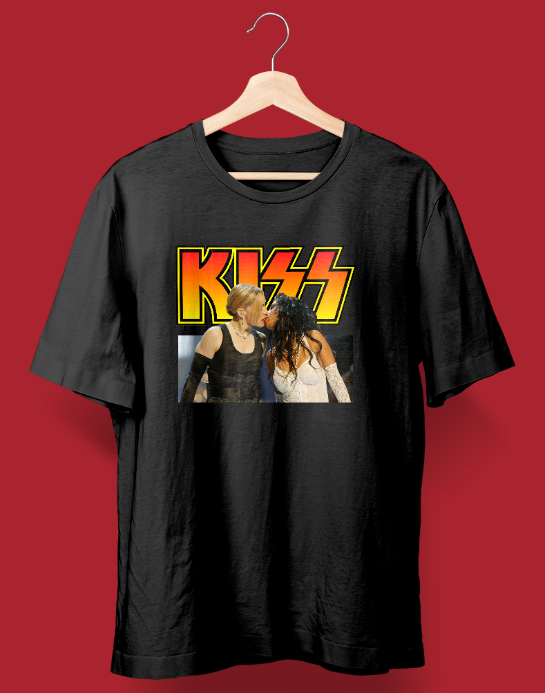 Camiseta VMA KISS (Christina Aguilera & Madonna) BRANCA/PRETA