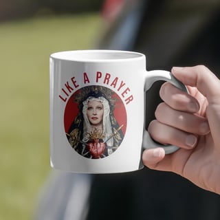 Nome do produto Caneca Santa Madonna (Like a Prayer Vanity Fair)