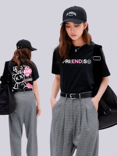 Nome do produto V - FRIENDS (Oversized) PRETA