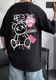 Nome do produto V - FRIENDS (Oversized) PRETA