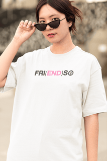 Nome do produto V - FRIENDS - Branca (frente e costas)