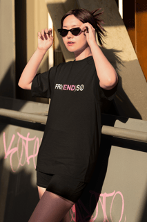 Nome do produto V - FRIENDS - Preto/Cinza (frente e costas)