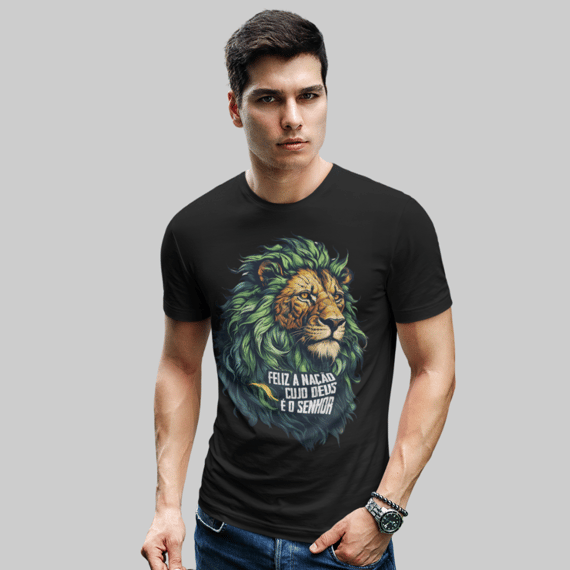 Camiseta masculina Feliz a nação cujo Deus é o Senhor