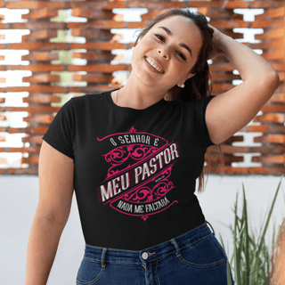 Camiseta feminina Plus Size - O Senhor é o meu Pastor e nada faltará