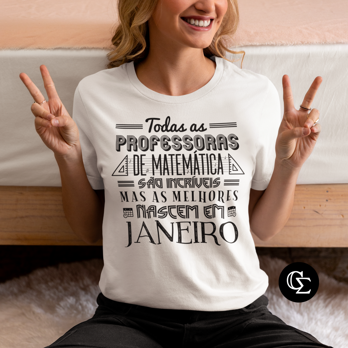 Nome do produto: AS MELHORES PROFESSORAS DE MATEMÁTICA NASCEM EM [JANEIRO] [1] 