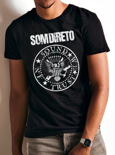 Camiseta In Sound we trust  | Preta