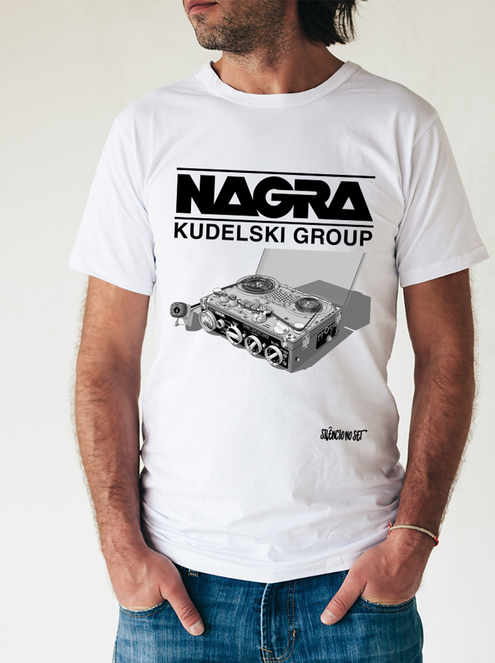 Camiseta Nagra | Branca | Cinza