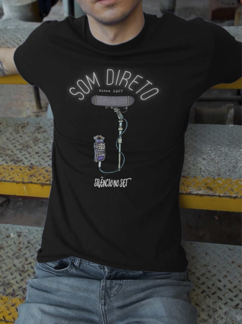 Camiseta Direcional e Gravador II  | Preta