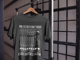 Camiseta Botões - Educa Áudio