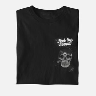 Nome do produto Camiseta Plus Size feel the sound| Preta