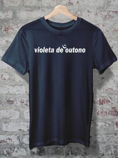 CAMISETA - VIOLETA DE OUTONO - LOGO