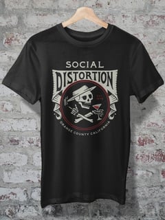 CAMISETA - SOCIAL DISTORTION