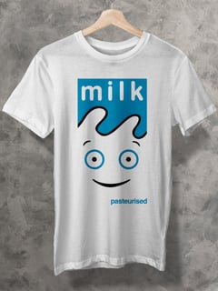 CAMISETA - BLUR - MILK