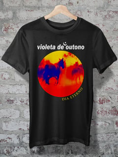 CAMISETA - VIOLETA DE OUTONO - DIA ETERNO