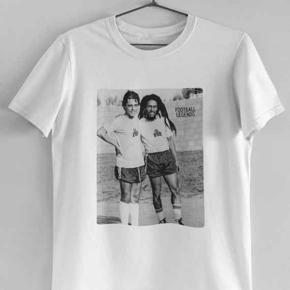Camiseta Chico Buarque & Bob Marley - Lendas do Futebol