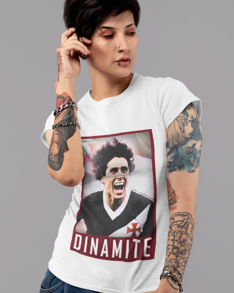 Nome do produto: CAMISETA ROBERTO DINAMITE - Vasco (feminina)
