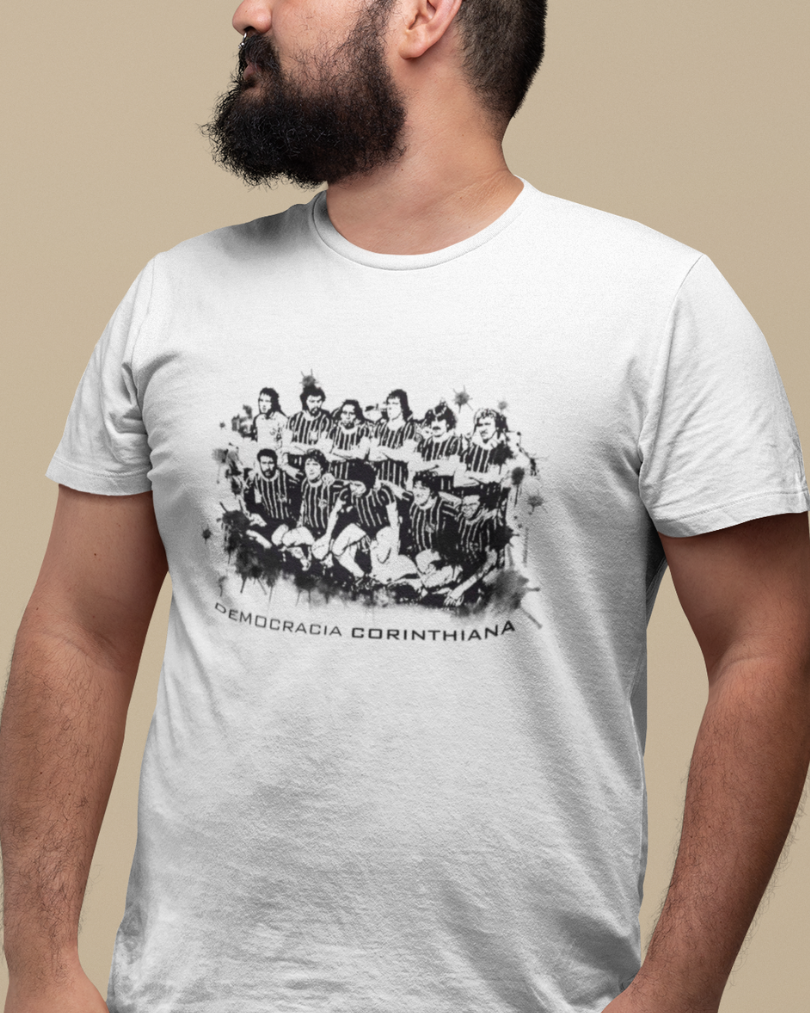 CAMISETA DEMOCRACIA CORINTHIANA (Plus Size) - Corinthians