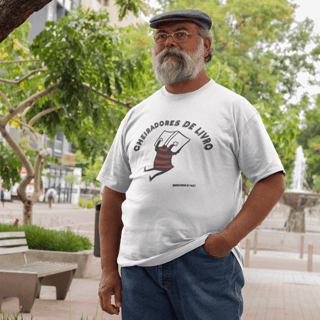 Camiseta plus size Cheiradores de livro