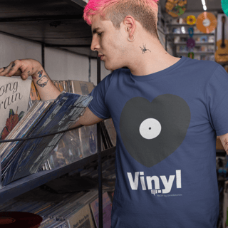 Camiseta Vinyl Love