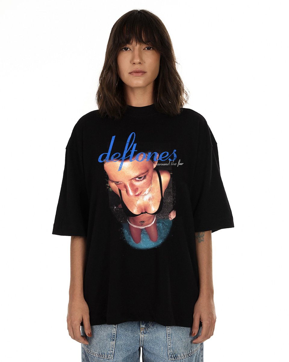 Nome do produto: Camiseta Oversized Deftones Around Mind The Gap Co.
