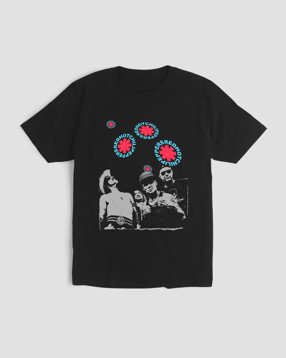 Nome do produto: Camiseta Red Hot Chili Peppers Flying Logo Black Mind The Gap Co.