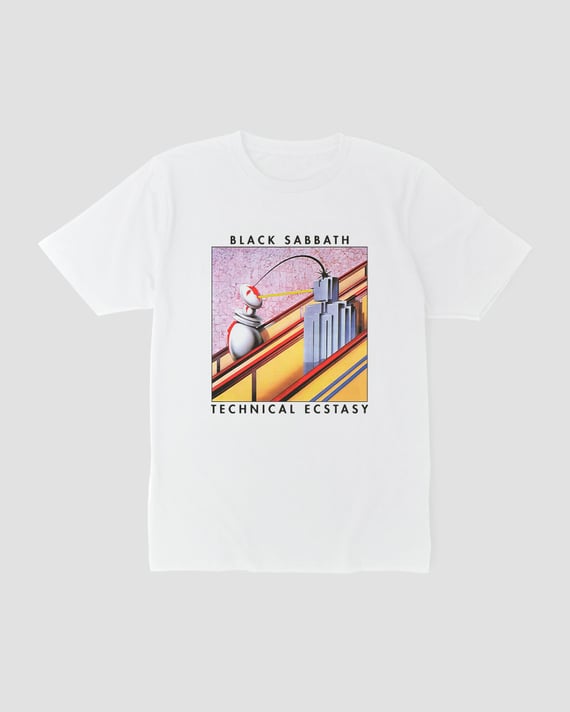 Camiseta Black Sabbath Tech Mind The Gap Co.