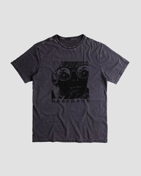 Camiseta Estonada Basement Couple Mind The Gap Co.