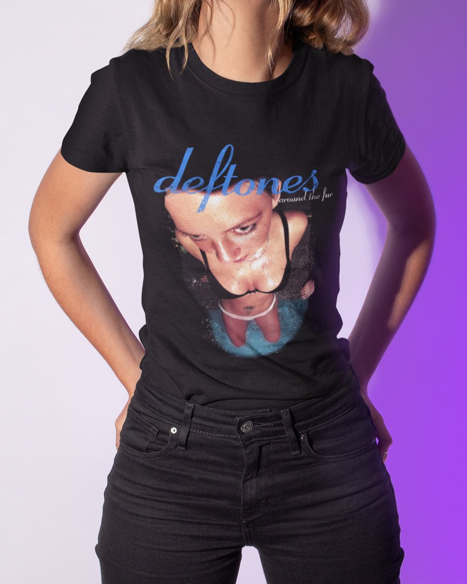 Nome do produto: Camiseta Deftones Around Mind The Gap Co.