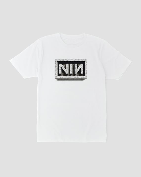 Camiseta Nine Inch Nails Concrete Mind The Gap Co.