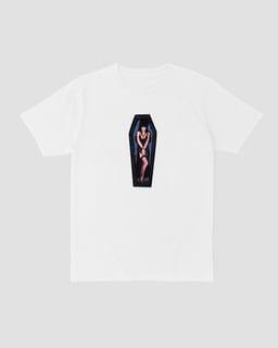 Nome do produtoCamiseta Elvira Mind The Gap Co.