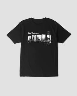 Nome do produtoCamiseta Foo Fighters There Mind The Gap Co.