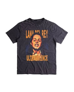 Camiseta Lana Del Rey Ultra 2 Estonada Mind The Gap Co.