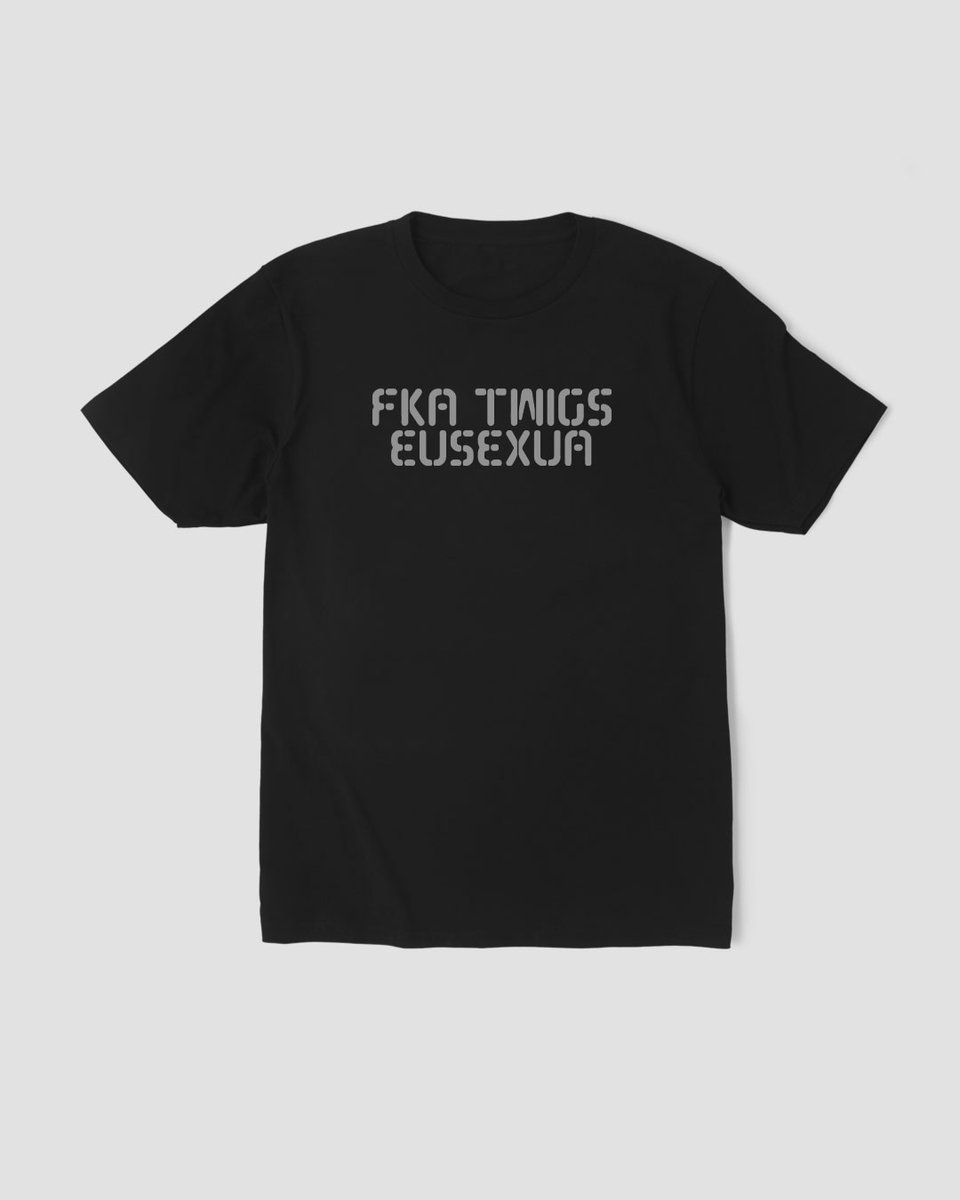 Nome do produto: Camiseta FKA Twigs EU Mind The Gap Co.