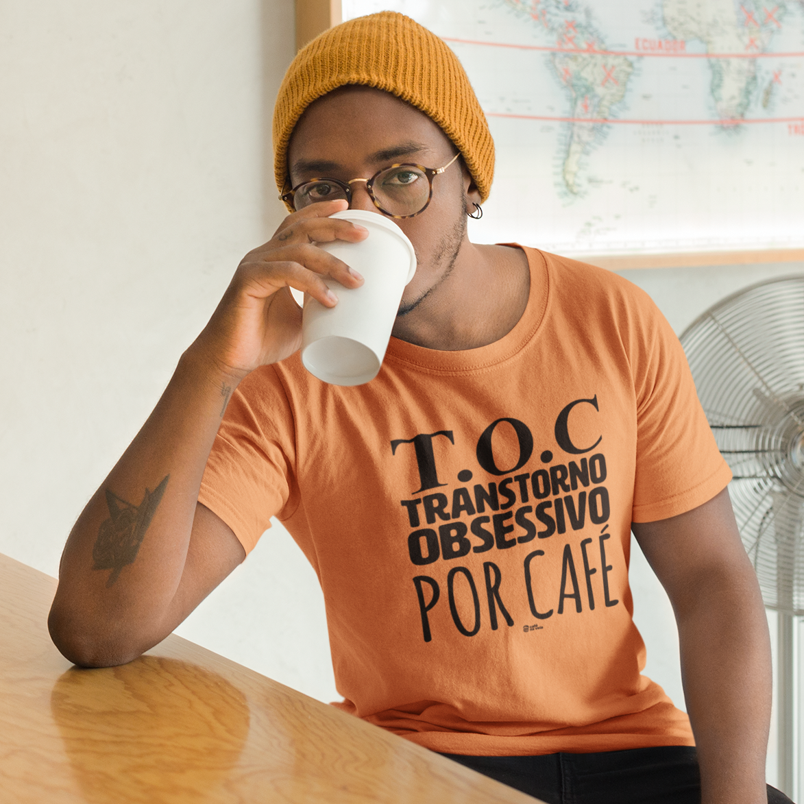 Nome do produto: Camiseta Masculina Café - TOC