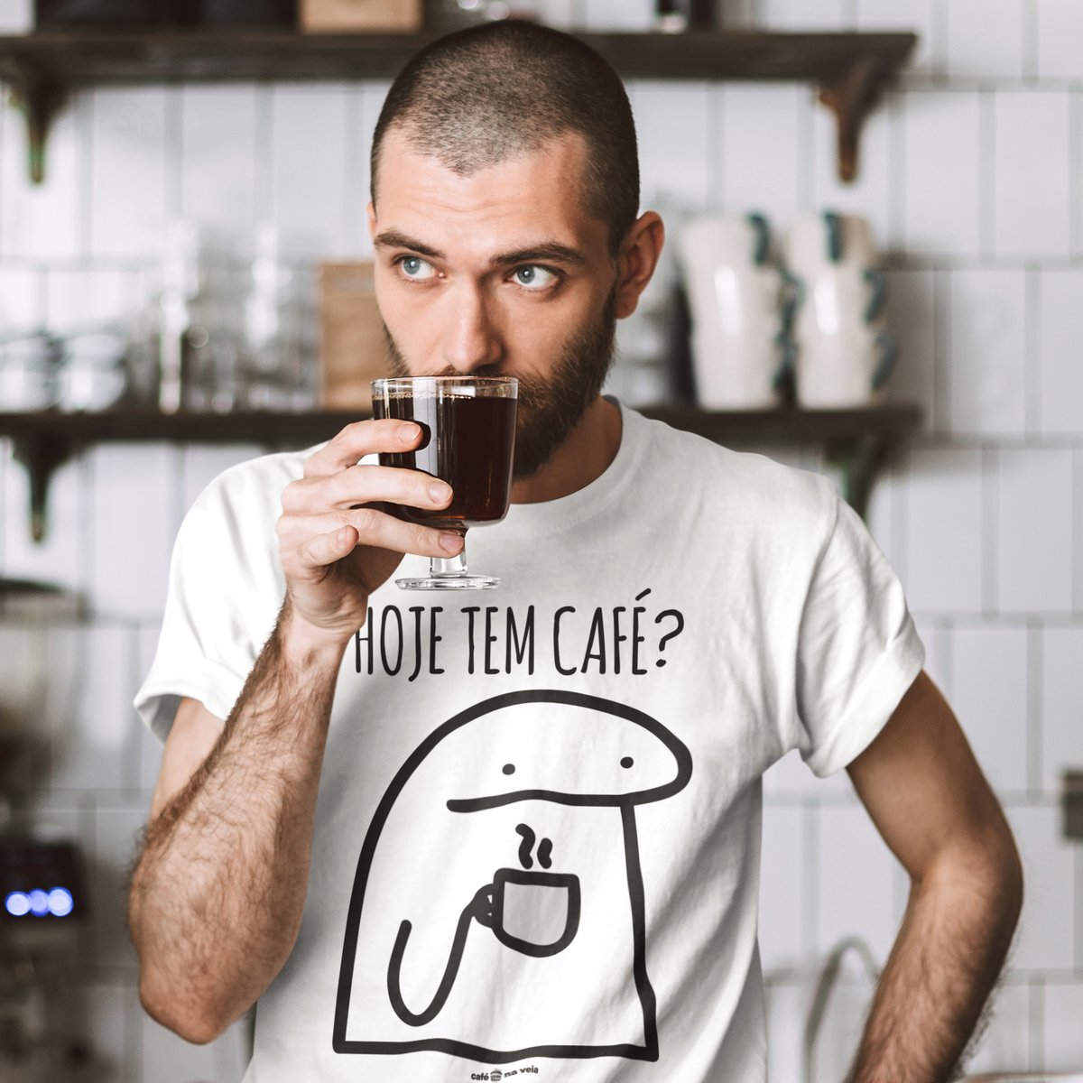 Nome do produto: Camiseta Masculina Café - Hoje tem café?